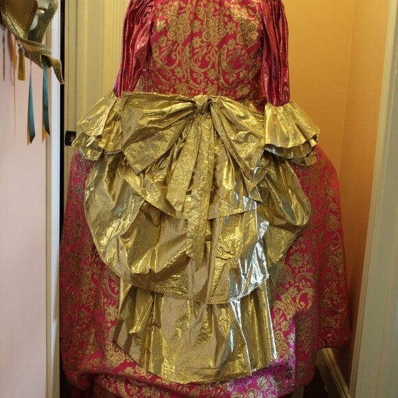Custom Marie Antoinette Costume - Picture 4 of 5